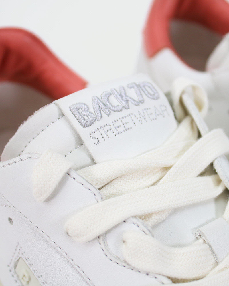 Back 70 Sneaker