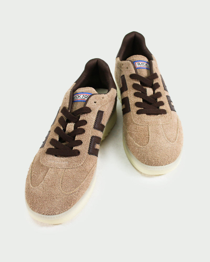 Back 70 Sneaker